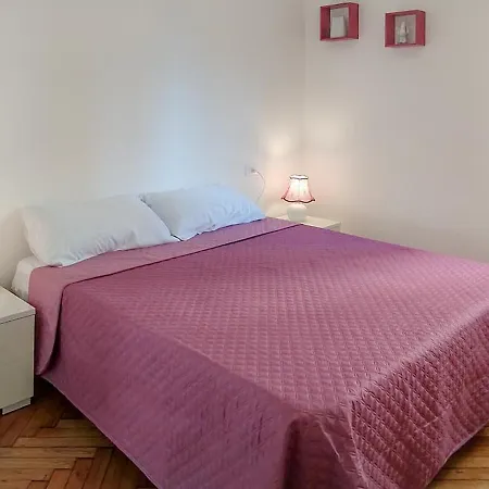 Apartmán Casa Frankie *